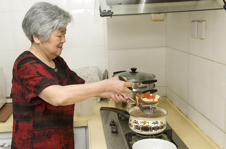 烹饪奶奶