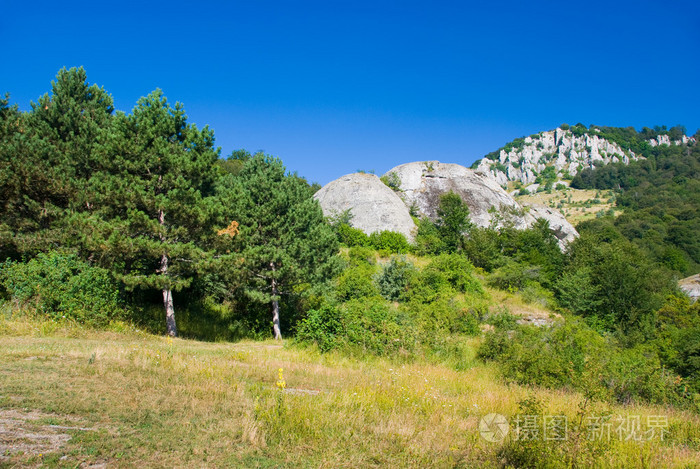 夏天山风景