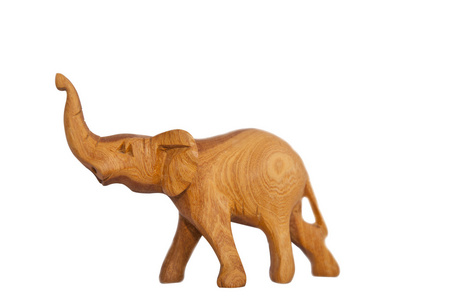 孤立在白色的木制手工制作大象