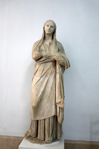 在科斯镇的古代雕塑。多德卡尼斯希腊