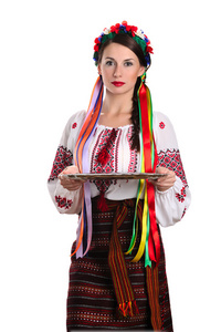 ukraininan 服装控股空纸盒的女人