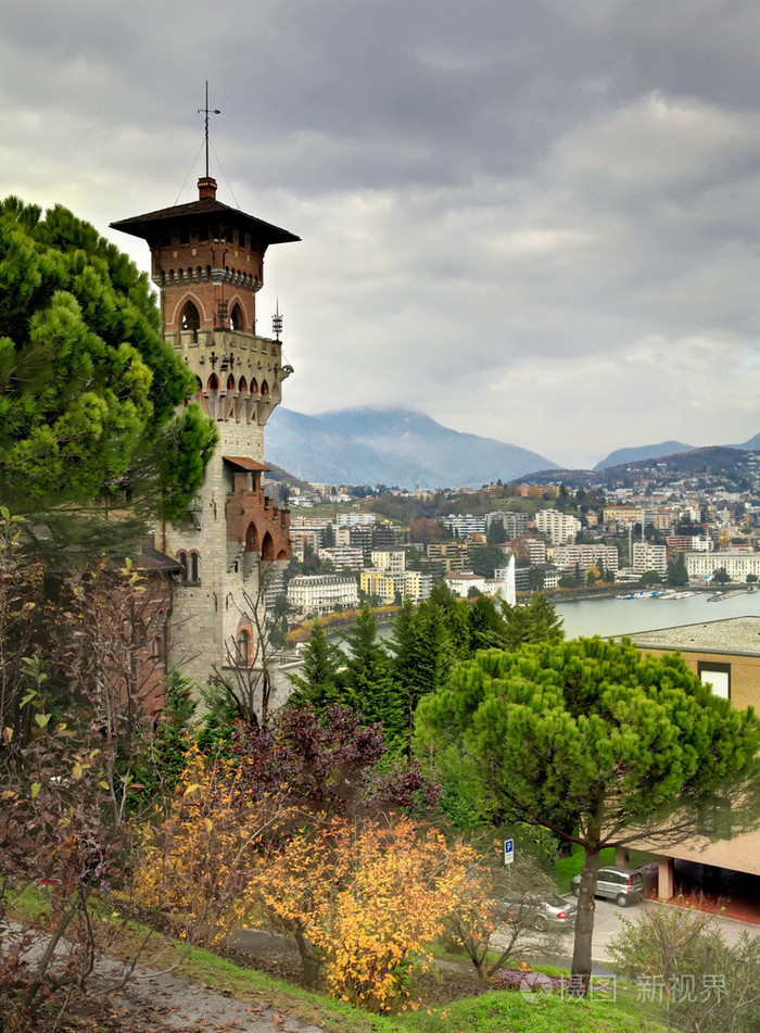 卢加诺湖瑞士城堡塔区