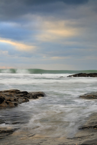 康沃尔郡海景，trebarwith 钢绞线