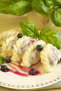 越橘 pelmeni