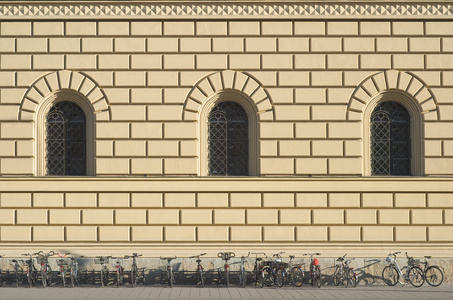 文艺复兴时期的建筑与自行车