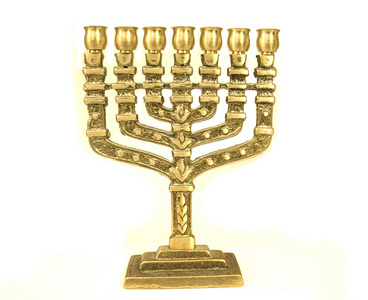 金黄色犹太吊灯烛台图片