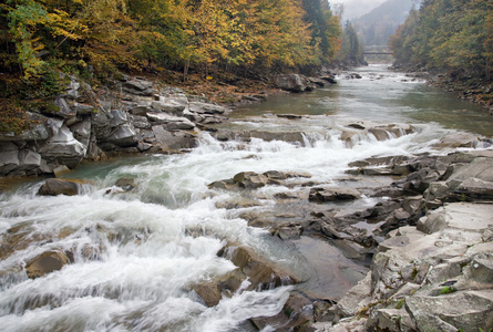 山区河流