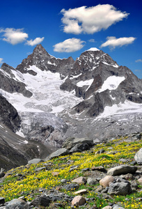 奥伯 gabelhorn瑞士的阿尔卑斯山