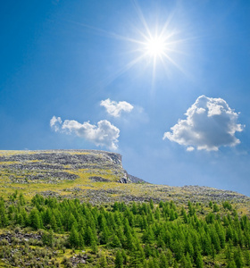 夏天山风景