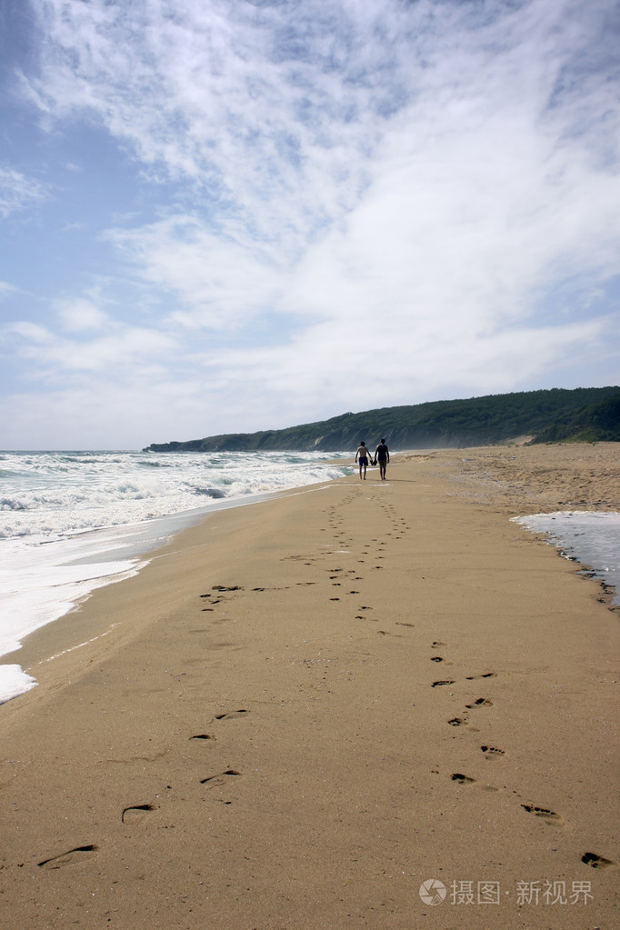 在沙滩上的足迹
