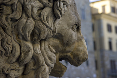 历史狮子雕像在佛罗伦萨意大利