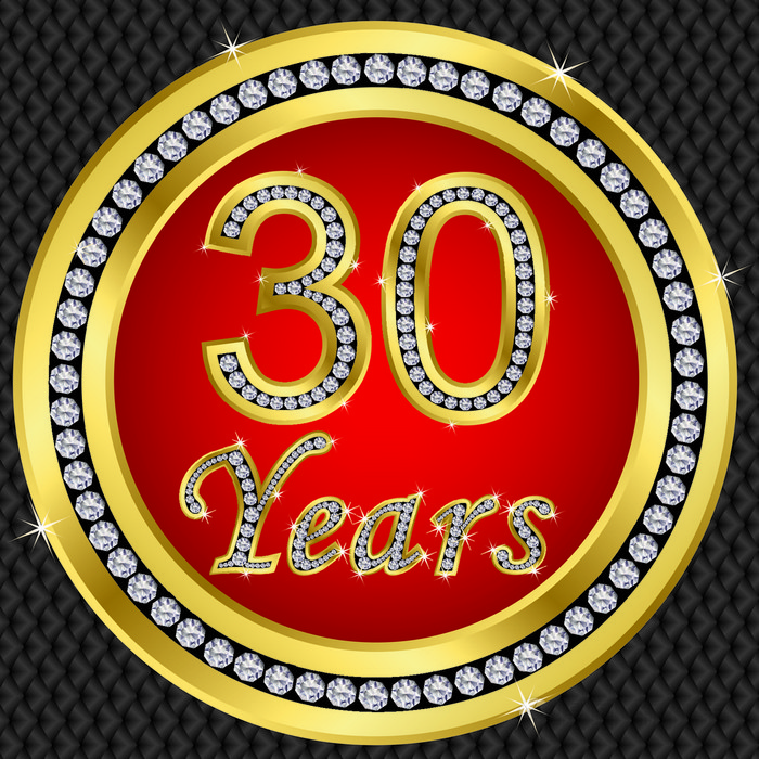 30 年周年之际，生日快乐金色图标与钻石，矢量健美帝国论坛