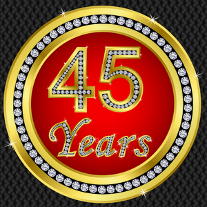 45 年周年纪念，生日快乐金色图标与钻石，矢量健美帝国论坛