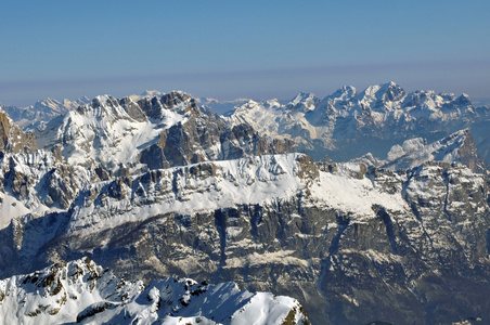 在 dolomities，dolomiti意大利冬季滑雪度假村