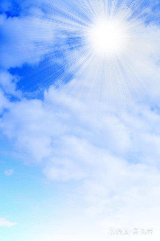阳光在天空上