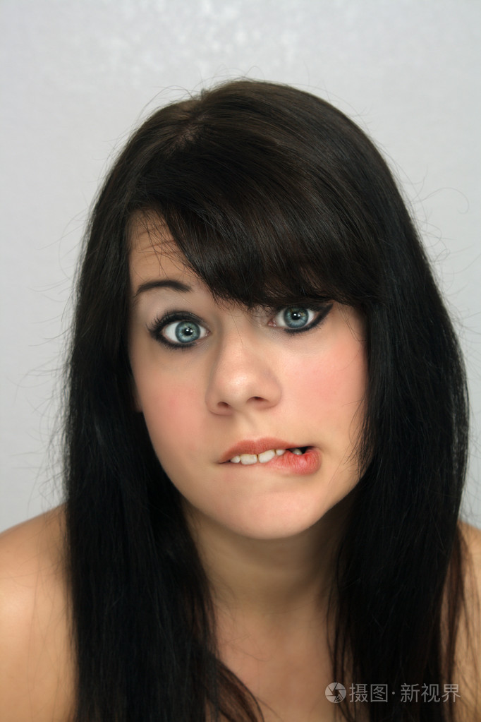 美丽的年轻黑发头照(6)