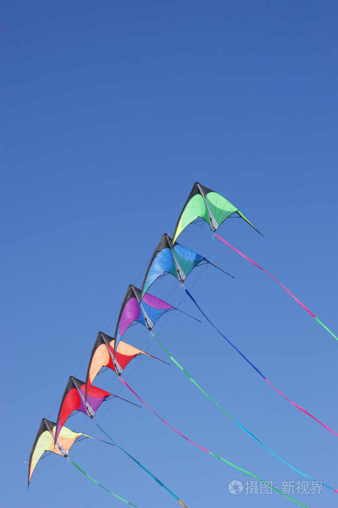 蓝色的天空的风筝