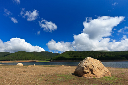 高山湖泊