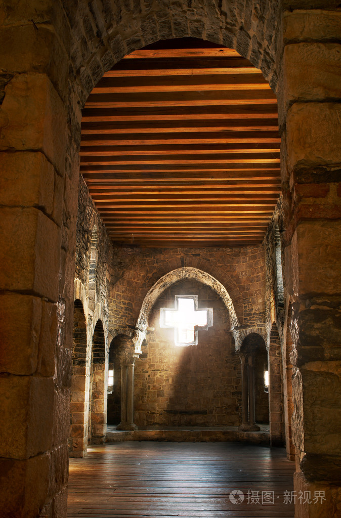 在教堂里的光照片-正版商用图片0vr8qi-摄图新视界