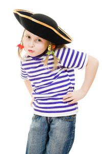可怕的海盗女孩衬衫和白色背景上的帽子