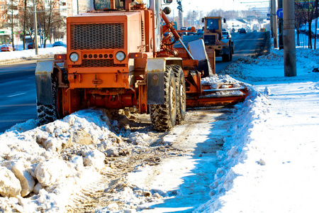 从道路除雪市政设备图片