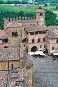 castellarquato 的全景视图。艾米利亚罗马涅区。意大利