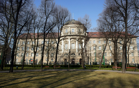 建筑在波兹南医科大学图片