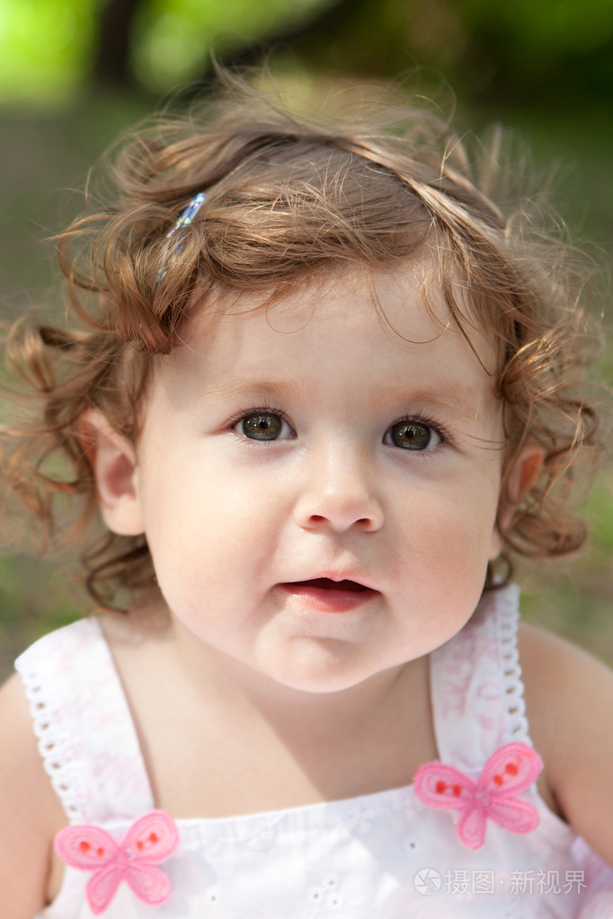 人像 小女孩