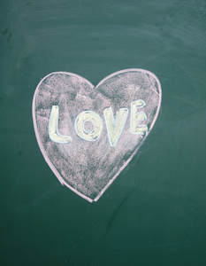 爱在黑板上用粉笔绘制的标志