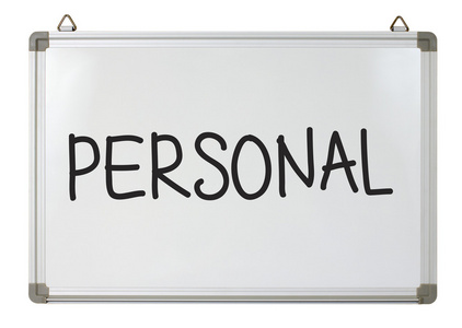 个人在白板上的字照片