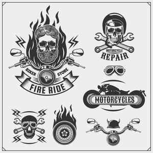 复古摩托车标签 标志 徽章和设计元素的集合。复古的风格。单色设计