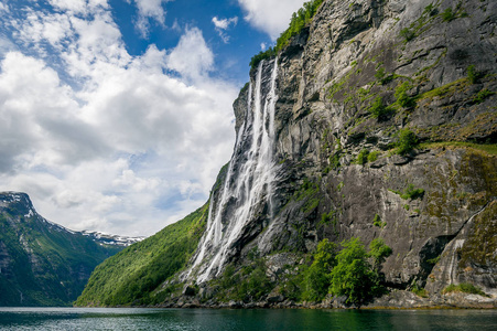 美妙的峡湾著名 bug 瀑布挪威