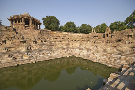 在 Modhera 的太阳神庙