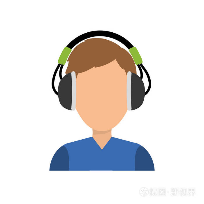 年轻人戴着耳机