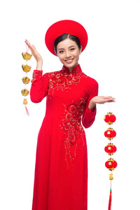 传统节日服装 Ao Dai 的亚洲女人