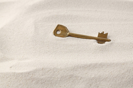 发现在沙滩上图片-发现在沙滩上素材-发现在沙滩上插画-摄图新视界