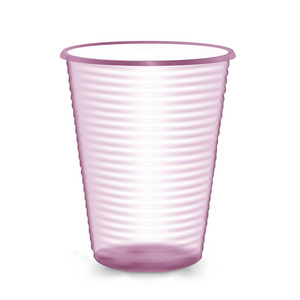 塑料杯。红颜色。白色背景上的孤立。为您设计的模拟。真实感矢量图