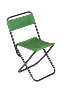 与绿色面料折叠椅子