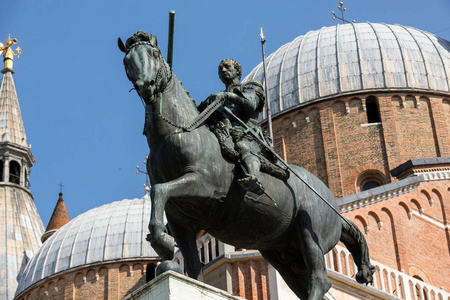Gattamelata 在意大利帕多瓦的骑马雕像