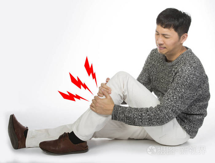 男子患上胫骨疼痛