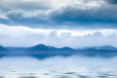 雨云背景