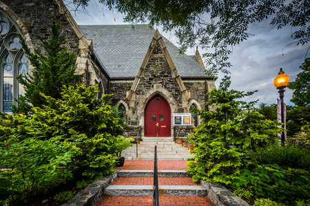 老剑桥浸信会教堂，在剑桥，马萨诸塞州