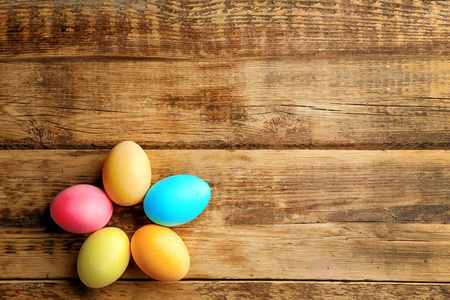 色彩缤纷的复活节彩蛋