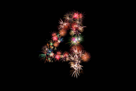 组合项目数字 4.数字字母由真正的烟火.