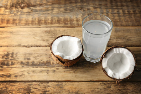 鲜甜海南椰子鸡图片-鲜甜海南椰子鸡素材-鲜甜海南椰子鸡插画-摄图新