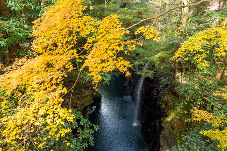 高千穗峡谷在宫崎在秋天