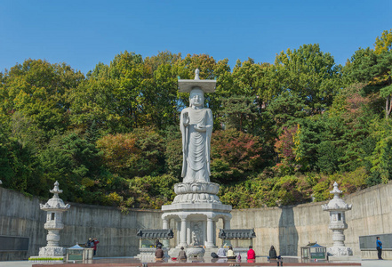 在韩国首尔奉恩寺寺