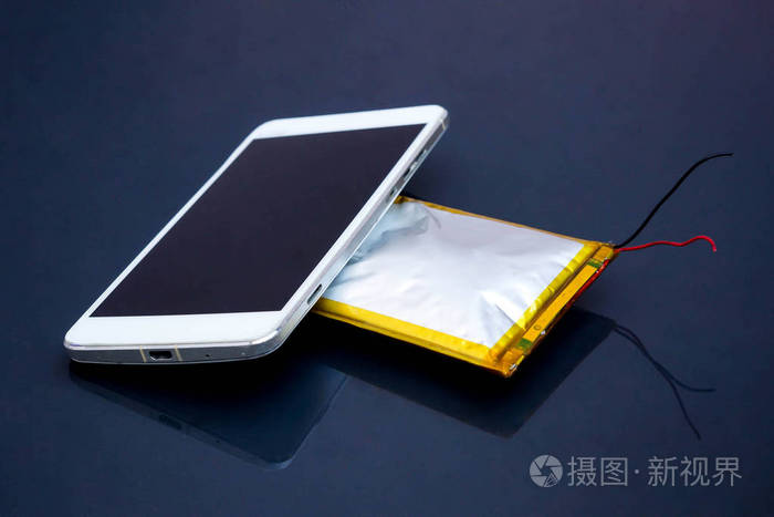 智能手机电池膨胀照片 正版商用图片0wdfqa 摄图新视界 智能手机电池膨胀照片 正版商用图片0wdfqa 摄图新视界