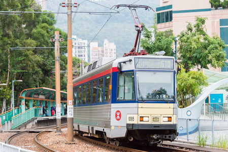 香港-2015 年 12 月 3 日︰ 香港香港地铁轻轨.