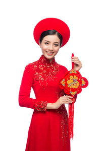 传统节日成本上美丽的亚洲女人的画像